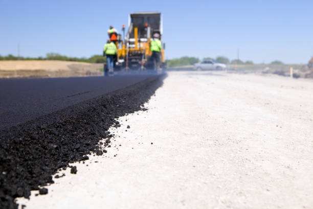 Best Residential Driveway Paver Services  in Schulenburg, TX